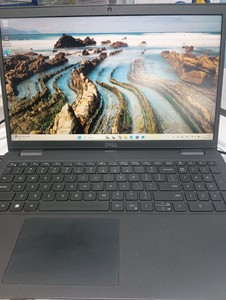 Б/в Ноутбук Dell 15/core i5-1135g7 ddr4/16gb ddr4/ssd 256 gb/*інтегрована 01-200941843