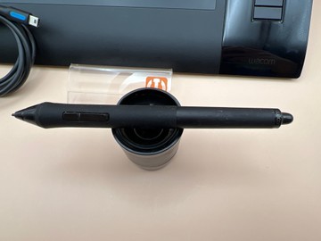 Б/в Графічний планшет Wacom intuos 4 ptk-440 01-200891547