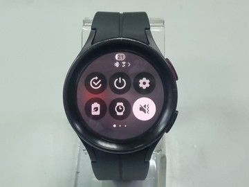 Б/в Смарт-годинник Samsung galaxy watch5 pro 45mm lte 01-200947146