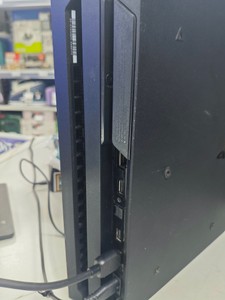 Б/в Ігрова приставка Sony playstation 4 pro 1tb 01-200950227