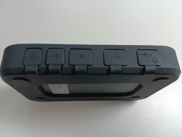 Б/в Повербанк Waka Waka power 5 p03a0102 5000mah wireless 01-200950222