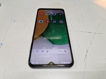 Б/в Мобільний телефон Samsung galaxy a03 core 2/32gb 01-200953461