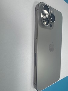 Б/в Мобільний телефон Apple iphone 15 pro max 256gb esim 01-200973397