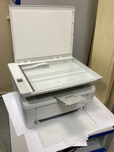 Б/в Принтер Hp laserjet mfp m141cw 01-200989427