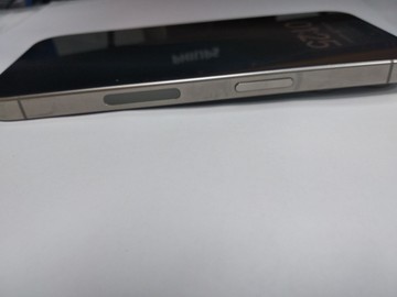 Б/у Мобільний телефон Apple iphone 15 pro 128gb esim 01-200999292