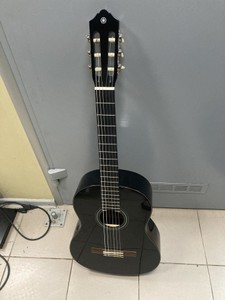 Б/в Класична гітара Yamaha c40 bl 01-201008869