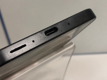 Б/в Мобільний телефон Samsung galaxy a26 5g 6/128gb 01-201007965