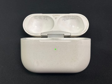 Б/в Навушники Apple airpods pro 2nd generation with magsafe charging case usb-c 01-201007237