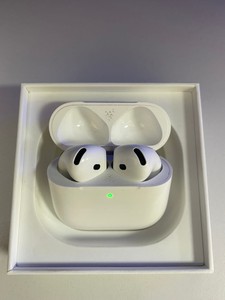 Б/в Навушники Apple airpods 4 01-201013678