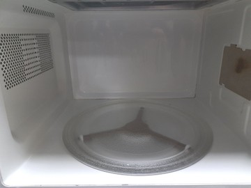 Б/в Мікрохвильова піч Lg mb4042g 01-201027940