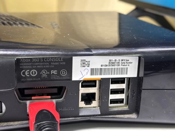 Б/у Игровая приставка Microsoft xbox360 slim 250gb 01-201036076