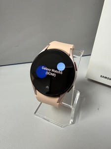 Б/в Смарт-годинник Samsung galaxy watch5 40mm 01-201044268