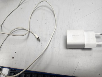 Б/в Мережевий зарядний пристрій Belkin 25w wca012kq pd wall charger with pps 01-201065638