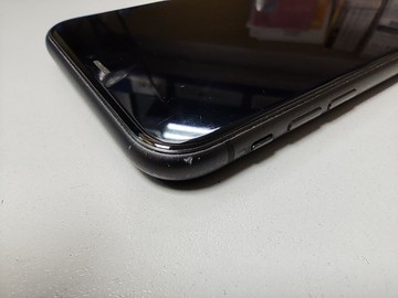 Б/в Мобільний телефон Apple iphone 11 64gb 01-201033606