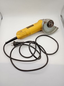 Б/у Шлифмашина угловая Dewalt dwe4157 01-201007711