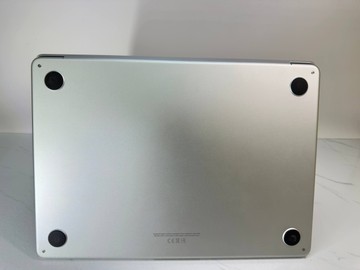 Б/в Ноутбук Apple macbook air 13,6" 2025 a3240 / apple m4 10 core сpu/ 8 core gpu/ ram16g/ ssd256gb 01-201085837