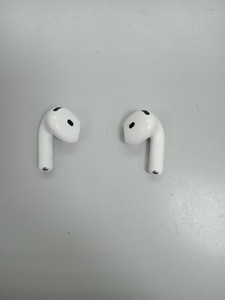 Б/в Навушники Apple airpods 4 01-201118373