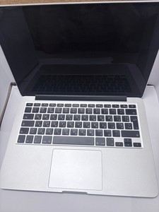 Б/в Ноутбук Apple macbook pro/ a1502 13,3"/ core i5 2.7ghz/ram8gb/ssd256gb/iris 6100 01-201123439