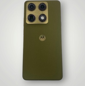 Б/в Мобільний телефон Motorola signature 16/512gb 01-201064009