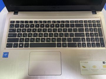 01-200513810: Asus 15/celeron n3350 ddr3/4gb ddr3/hdd 140 gb/ssd *відсутній/radeon rx5500m 4gb