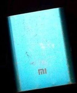 Б/в Зарядний пристрій Без Виробника без моделі 01-200529023