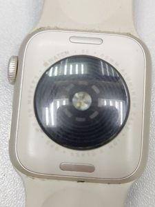 01-200582562: Apple watch se 2 gps 40mm aluminum case with sport