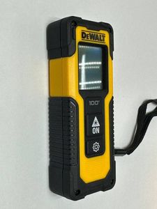 01-200637449: Dewalt dwht77100