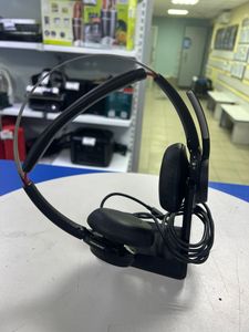 01-200742698: Plantronics voyager b825