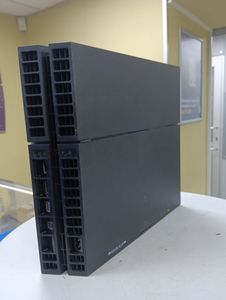 Б/у Игровая приставка Sony playstation 4 1tb 01-200612334