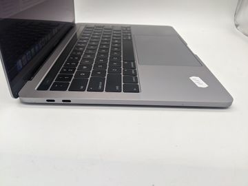 01-200609449: Apple macbook pro a1706 13.3" core i7 3.3ghz/ram 16gb/ ssd 250gb/ intel iris graphics 550 1535mb