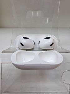 01-200777034: Apple airpods 3rd generation