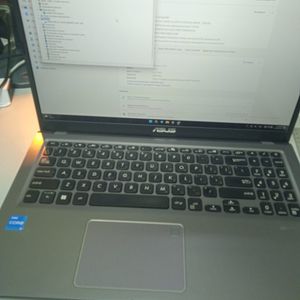 Б/у Ноутбук Asus 15/core i3-1115g4 ddr4/8gb ddr4/hdd *відсутній/ssd 256 gb/*інтегрована 01-200804200