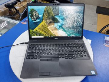 Б/в Ноутбук Dell 15/core i5 8265u ddr4/8gb ddr4/ssd 240 gb/*інтегрована 01-200809809