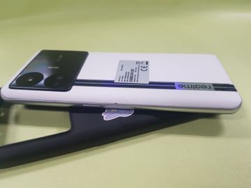 Б/в Мобільний телефон Realme gt neo5 se 16/1tb 01-200810594