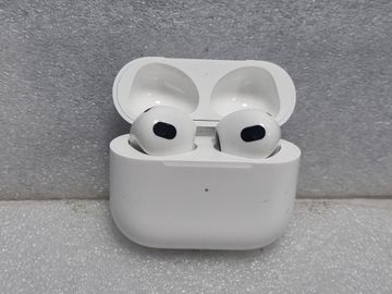 Б/в Навушники Apple airpods 3rd generation 01-200825439