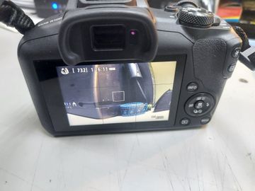 Б/у Фотоаппарат Canon eos r100 kit 18-45mm is stm 01-200829369