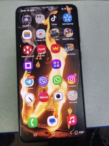 Б/в Мобільний телефон Samsung galaxy s21 fe 5g 8/256gb 01-200833174