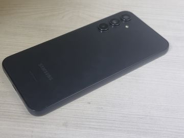 Б/в Мобільний телефон Samsung galaxy a54 5g a546e 8/256gb 01-200846895