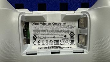 Б/в Ігрова приставка Microsoft xbox series s 512gb 01-200850924