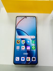Б/в Мобільний телефон Realme 12 pro 5g 12/512gb 01-200851136