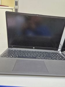 Б/у Ноутбук Hp 16/ryzen 3 7330u ddr4/8gb ddr4/hdd *відсутній/ssd *відсутній/*інтегрована 01-200875379