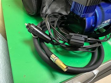 Б/в Автомобільний компресор Auto Assistance ac102-7c 01-200875572