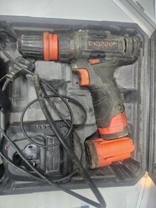 Б/у Шуруповерт Dnipro-M cd-120hq 2акб зп 01-200880631