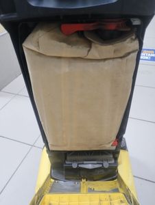 Б/в Підлогомийна машина Karcher cv 38/2 01-200854704