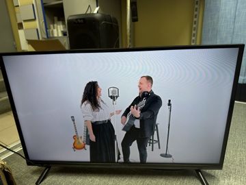 Б/у Телевизор Grunhelm 32f700-ga11v 01-200893970