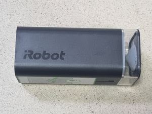 Б/в Робот-пилосос Irobot roomba e6 01-200866165