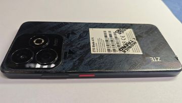 Б/в Мобільний телефон Zte blade a75 4/128gb 01-200902345