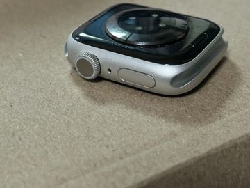 Б/в Смарт-годинник Apple watch series 8 gps 41mm aluminum case 01-200904127