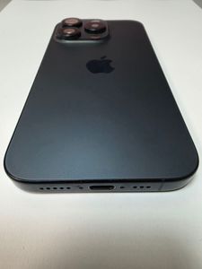Б/у Мобільний телефон Apple iphone 15 pro 256gb 01-200910028
