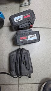 Б/в Пістолет монтажний акумуляторний Toua dccn40a+2акб 21v 4mah+зп 01-200911965